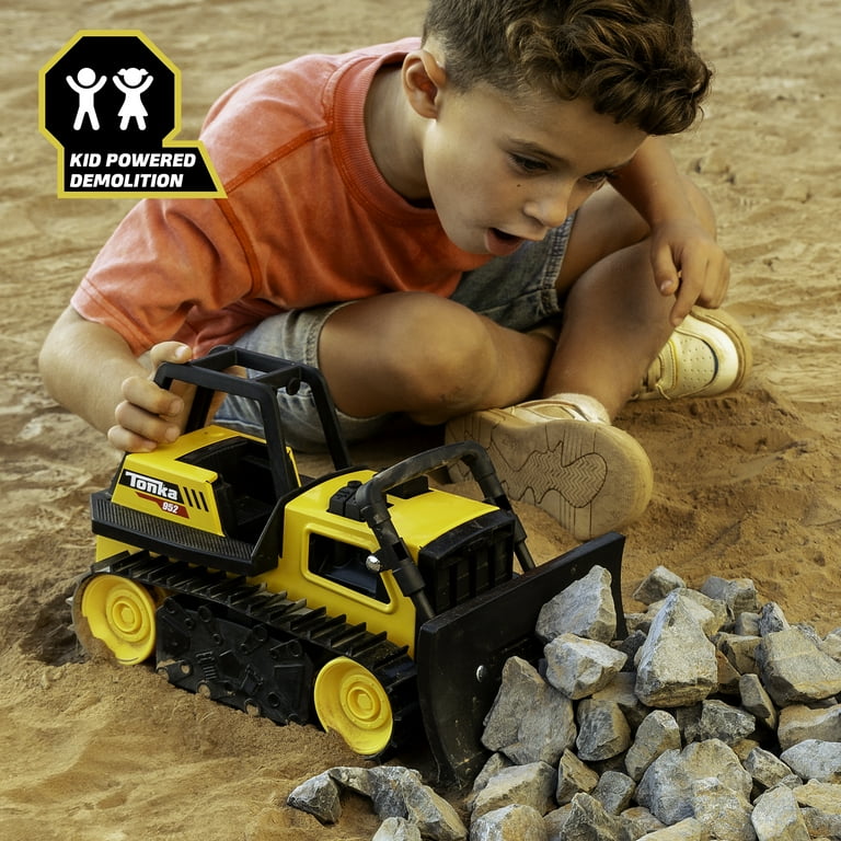 Tonka Steel Classics Bulldozer, Built Tonka Tough with Real Steel