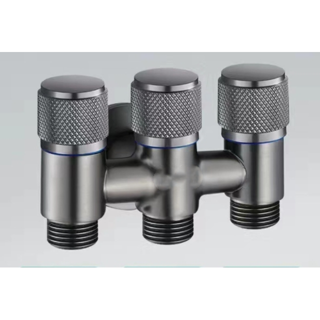 Válvula de distribución de agua de una entrada y tres salidas Válvula de ángulo de una entrada y dos salidas Válvula de inodoro de doble control y tres controles Válvula de agua de tres vías y cuatro