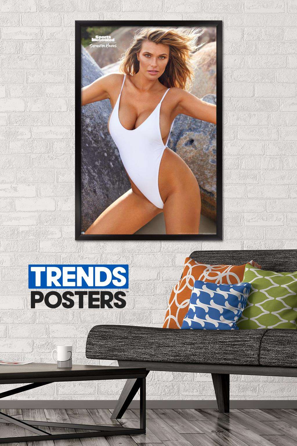 Sports Illustrated: Swimsuit Edition - Samantha Hoopes 20 Wall Poster, 22.375" x 34" Framed