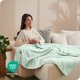 thumbnail image 4 of Bare Home Manta de Felpa Polar 300 G/M², Microfibra Mullida, Suave y Afelpada, Tamaño Matrimonial/queen, Menta Primaveral, 4 of 7