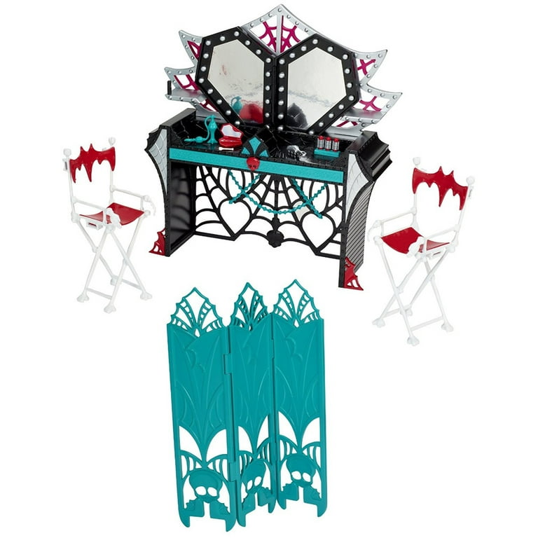 Monster High Frights Camera Action Dressing Room Play Set, ages 3