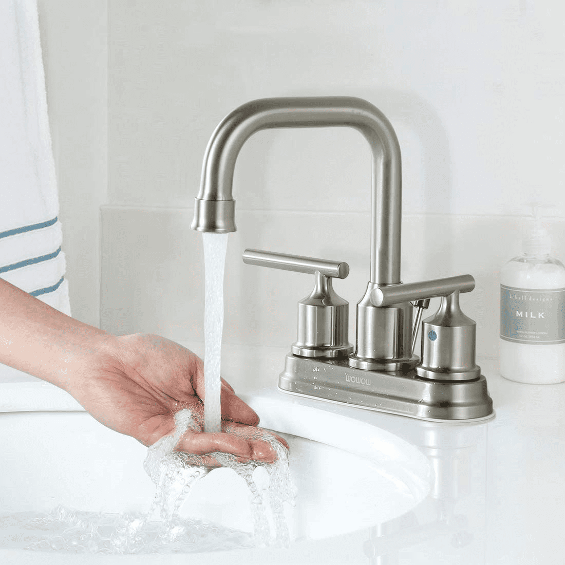 WOWOW 2 Handle Bathroom Faucet 4 Inch Centerset Bathroom Sink Faucets with Lift Rod Drain