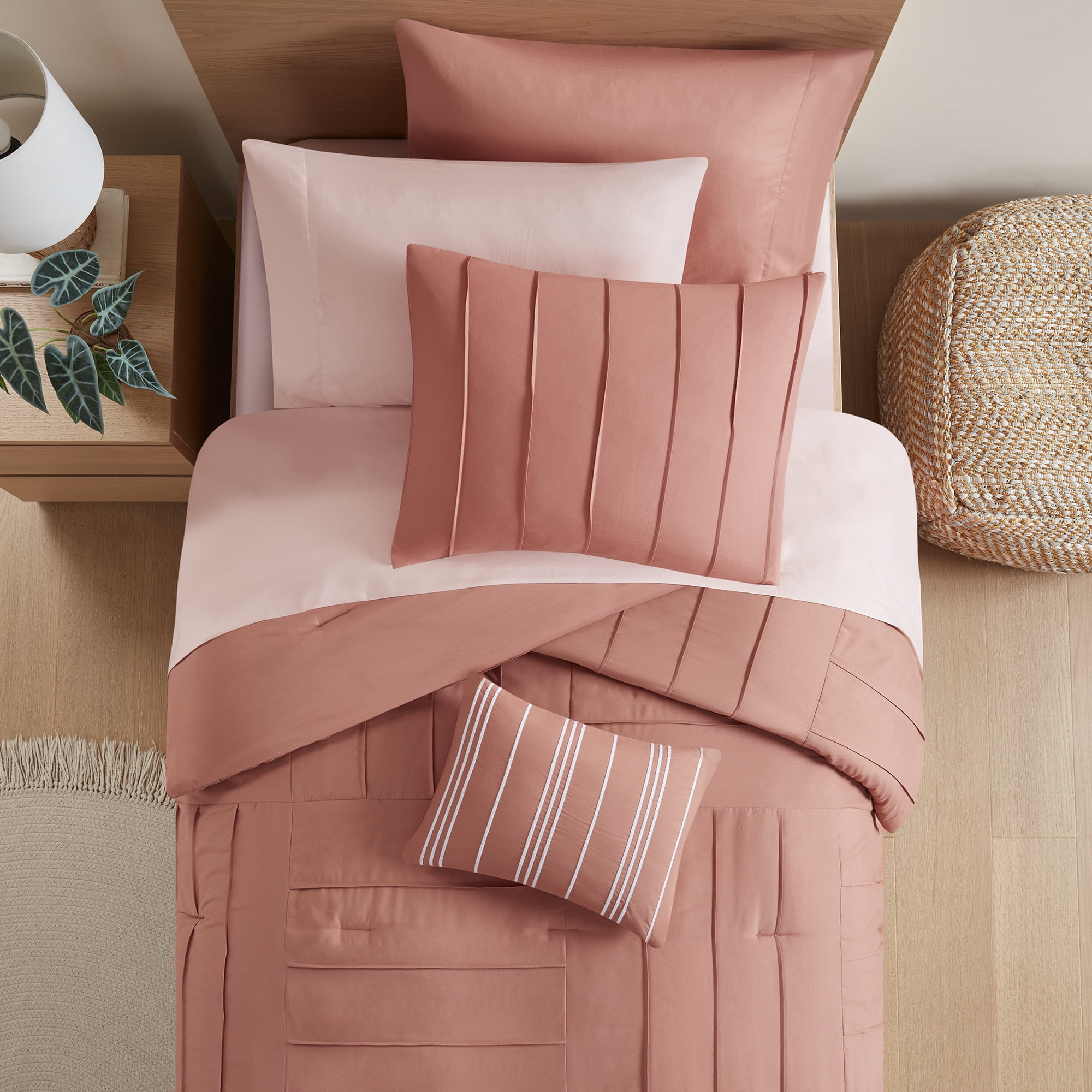 Mainstays 8-Piece Bed in a Bag Comforter Set with Sheets, Terracotta Texture, Twin/TwinXL