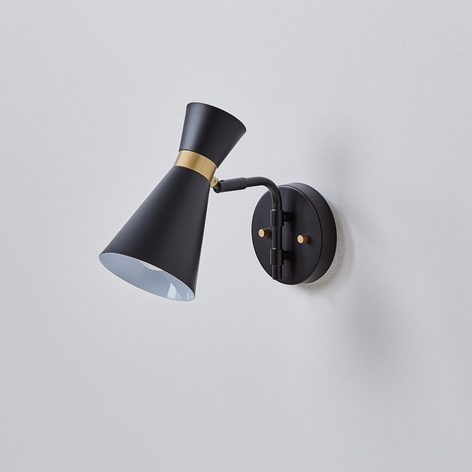 Better Homes & Gardens Indoor 1-Light Wall Sconce, Matte Black, Burnished Brass Accents, LED Bulb