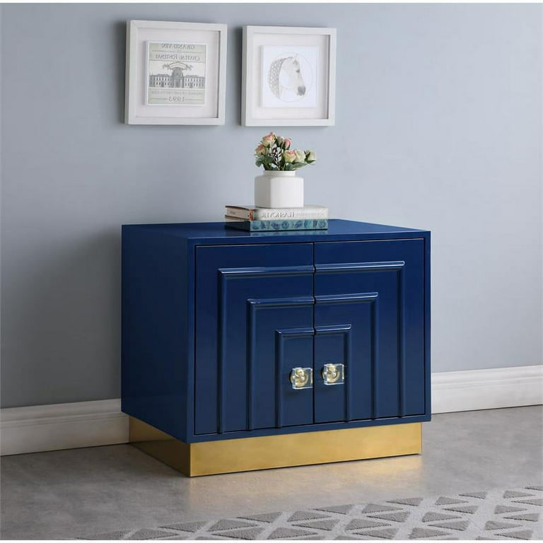 Meridian Furniture Cosmopolitan Side Table - White Meridian Furniture Cosmopolitan Side Table - White