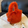 thumbnail image 4 of Bolso Bolso de mano de felpa Otoño/Invierno Cubo suave, 4 of 6