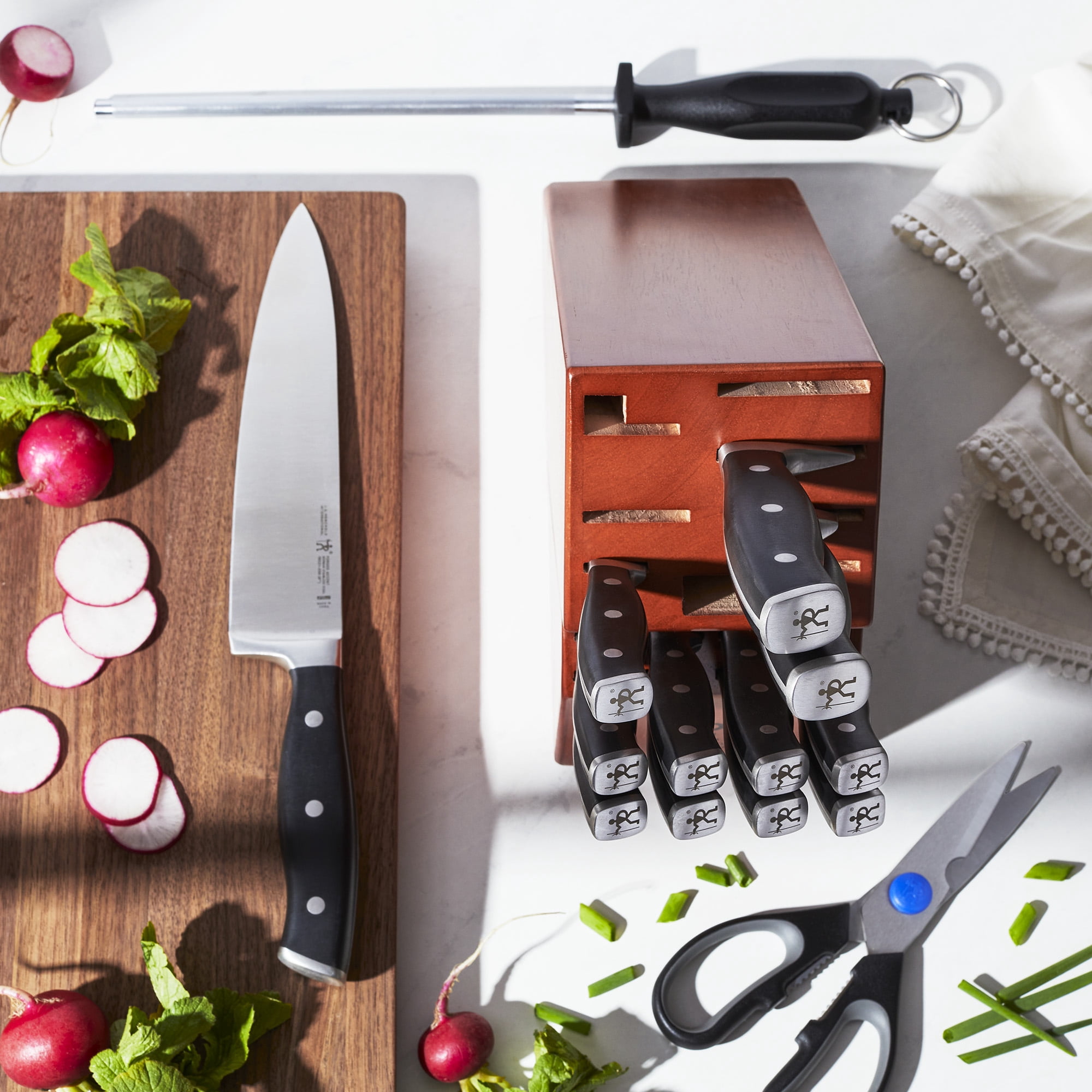 Henckels International 15 pieces forged accent knife block