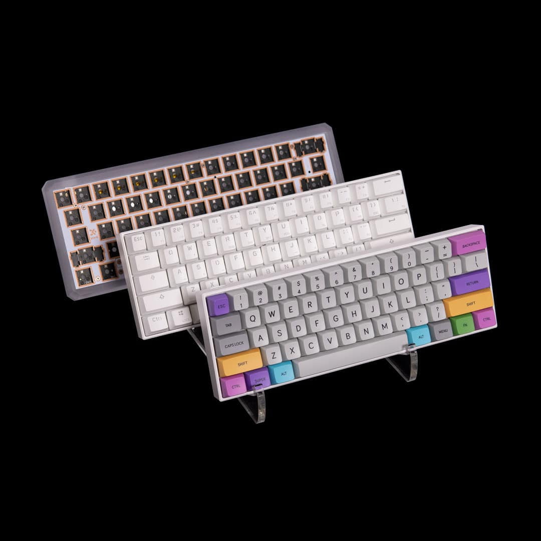 Keyboard Display Stand by Flashquark