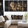 thumbnail image 1 of Falcon avec Bec Ouvert - Art Mural sur Toile Animal, 1 of 3