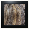 thumbnail image 1 of Hermoso y largo pelo marron rizado teñido Mesa de pared con marco cuadrado negro, 1 of 4