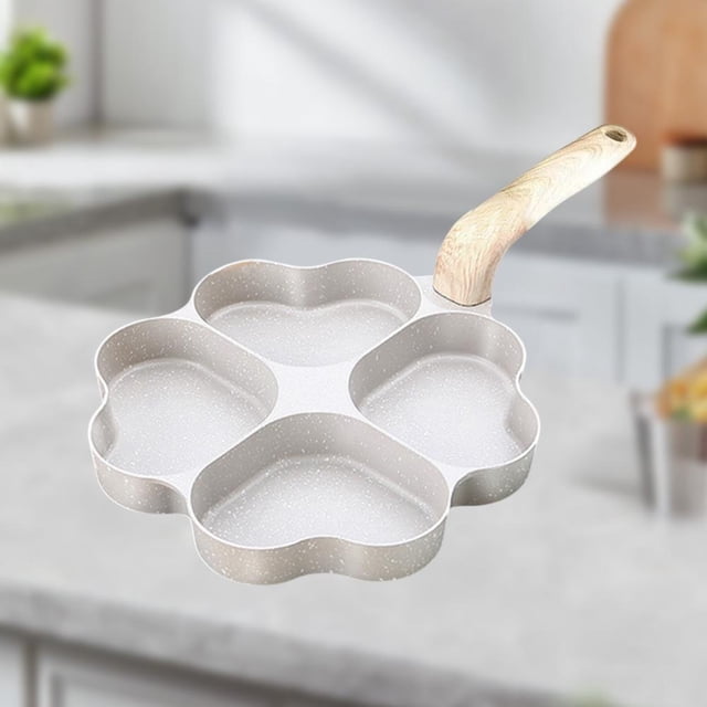 4-Cavity Heart-Shaped Nonstick Omelette Pan for Breakfast, Aluminum Alloy Construction with Even Heating, Compatible with Gas and Induction Cooktops, Rivet-Free Design for Easy Cleaning