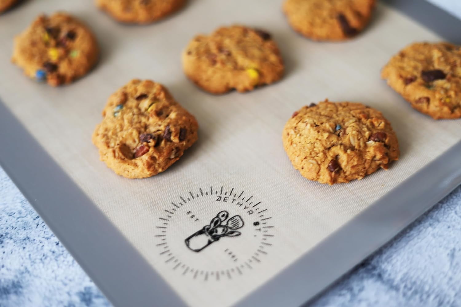 Silicone Baking Mats Half Size Sheet Liners Pack Of 4 Oven Safe (11.5 X 16.5) Non-Stick Liner Perfect For Macarons Cookies And Cakes