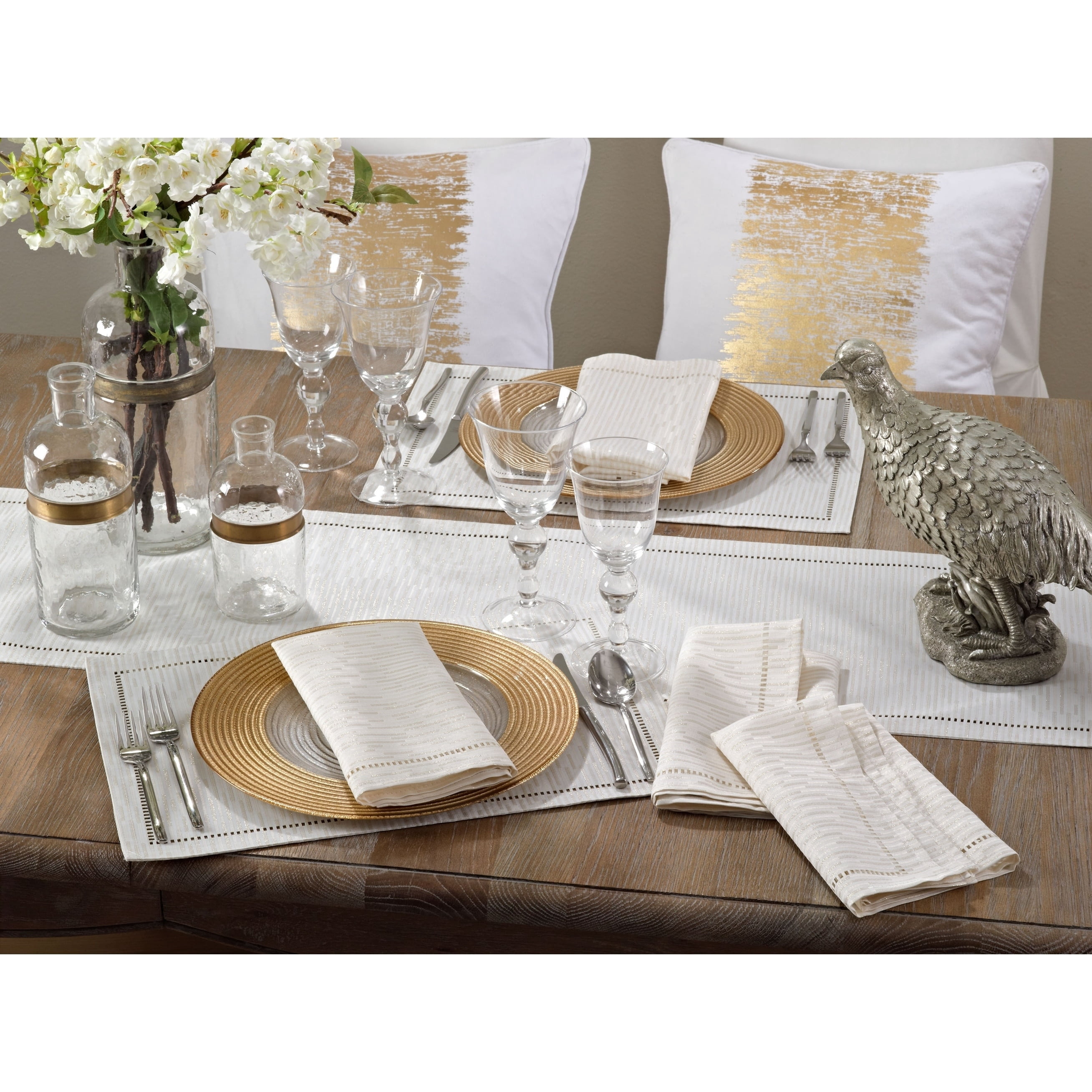 Saro Lifestyle Hemstitched Design Placemat (Set of 12)