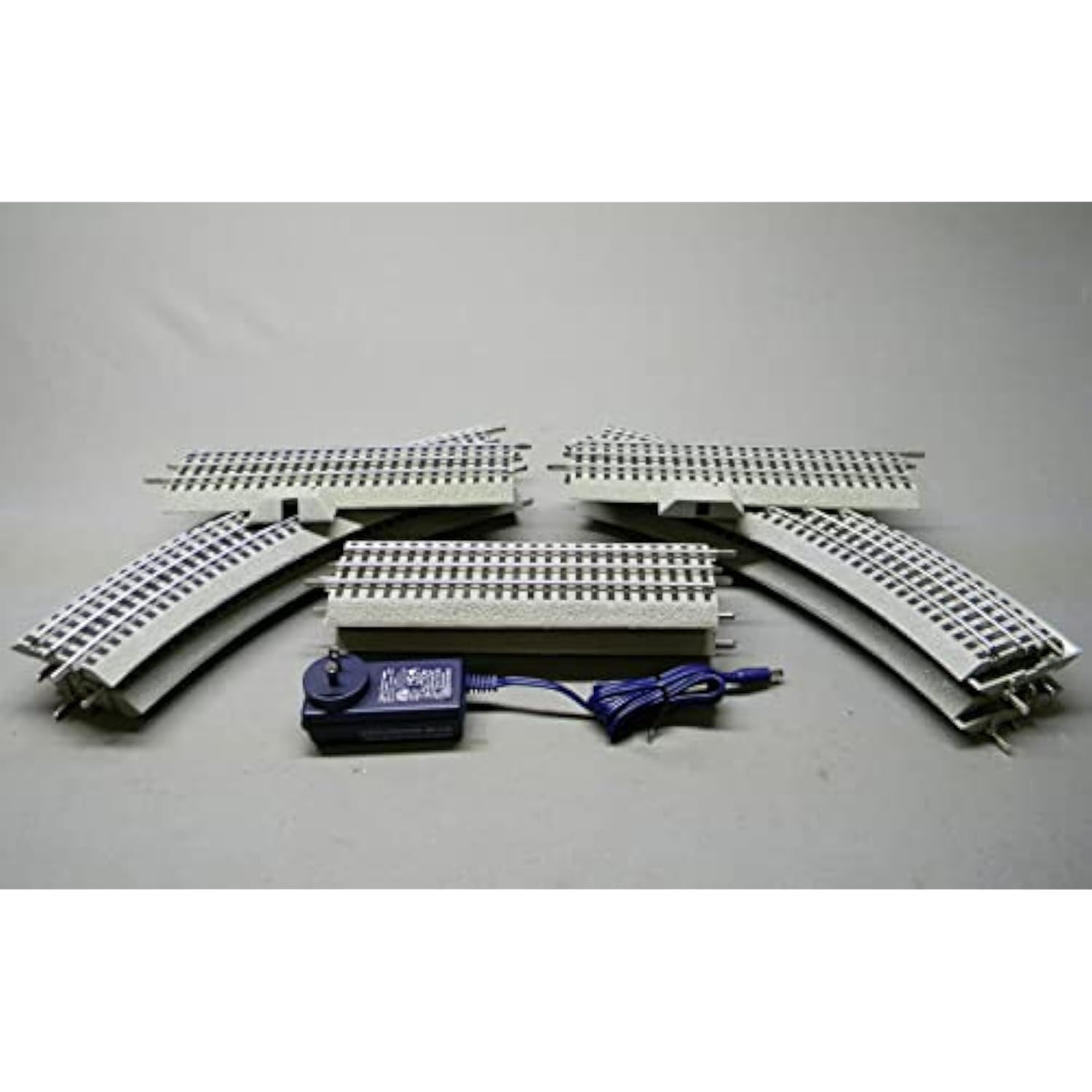 RCP Tracks 20x20 in. Mini Z Wide L & Oblong Track, 50cm with