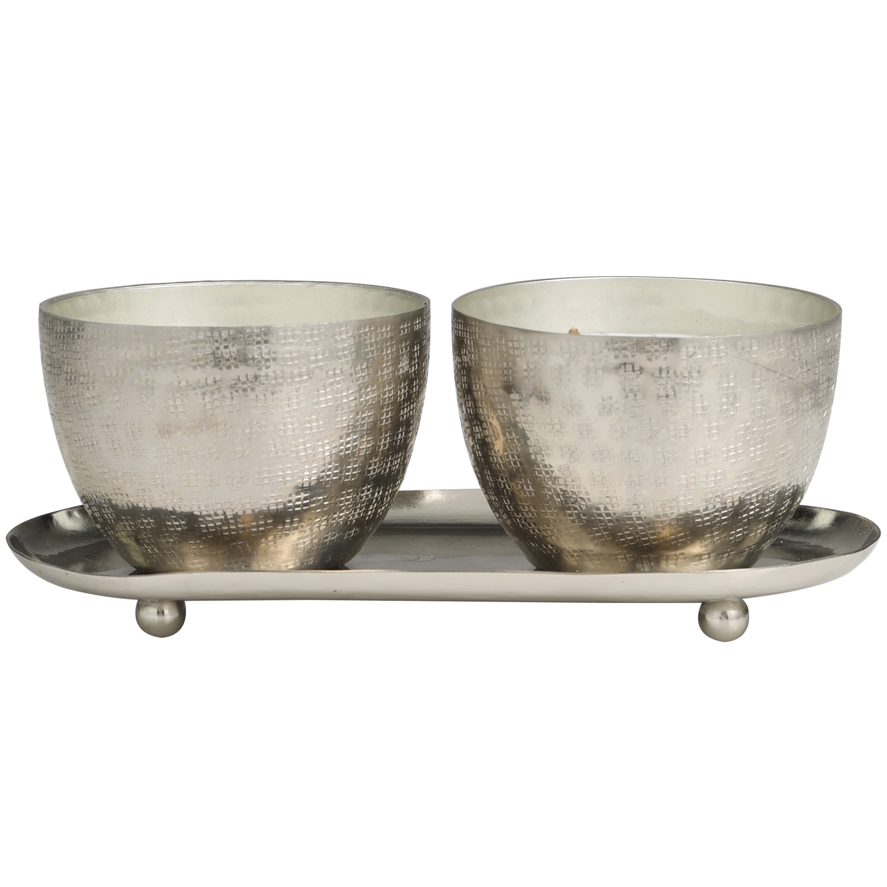 CosmoLiving by Cosmopolitan 2 Holder Silver Metal Campfire Scented Grid Patterned 10 oz 1 Wick Candle with White Wax, (Set of 2)