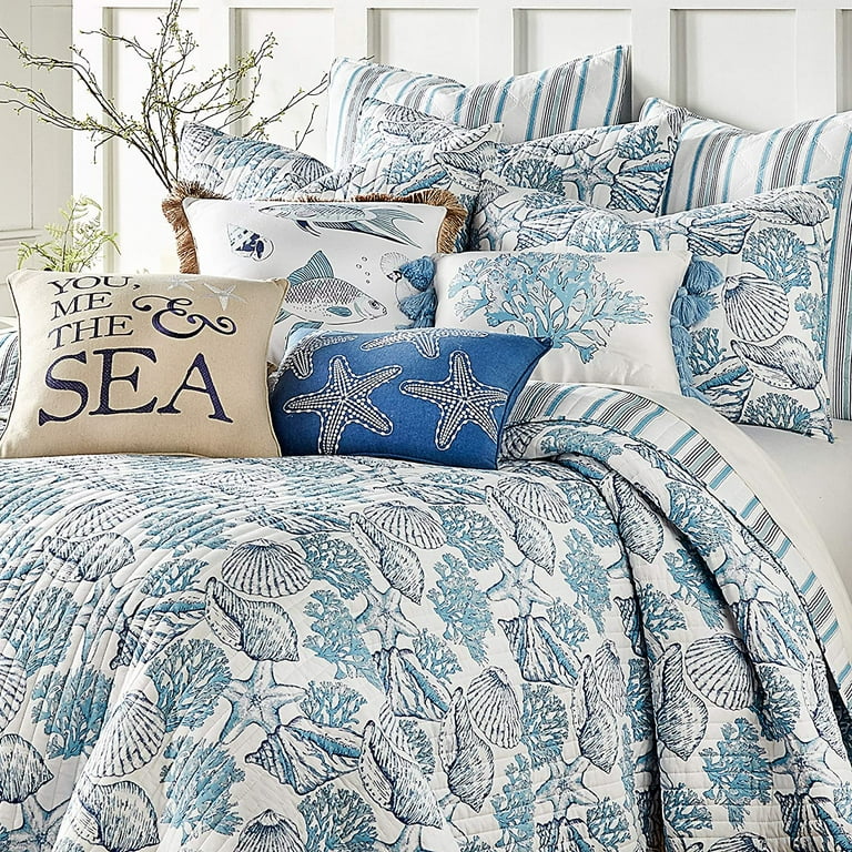 Levtex Home - Blue Bay Quilt Set - Full/Queen Quilt (88x92in.) + Two  Standard Pillow Shams (26x20in.) - Coastal - Ocean plant life in Navy,  Seafoam