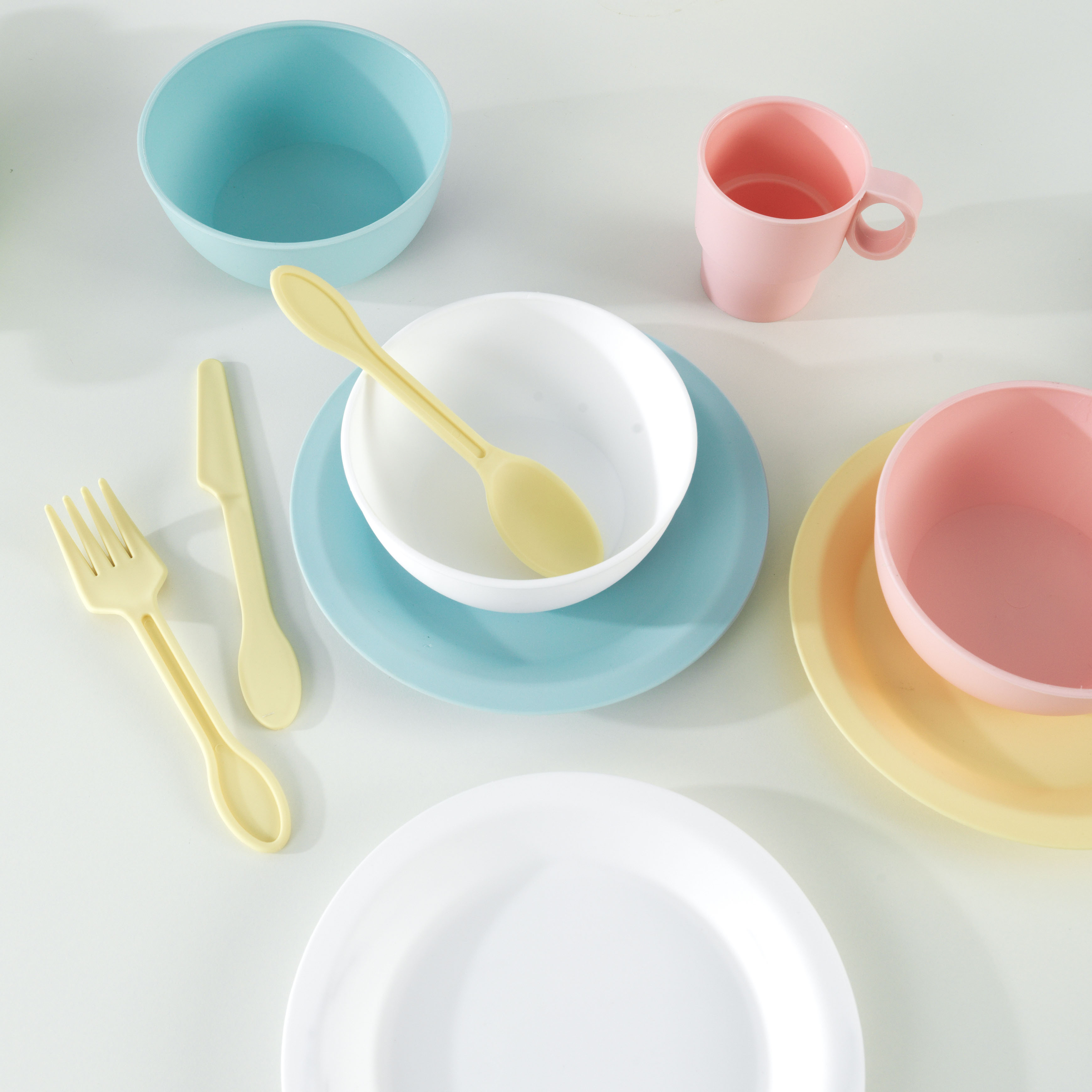 KidKraft 27-Piece Pastel Cookware Set, Plastic Dishes & Utensils for Play Kitchens - image 2 of 5