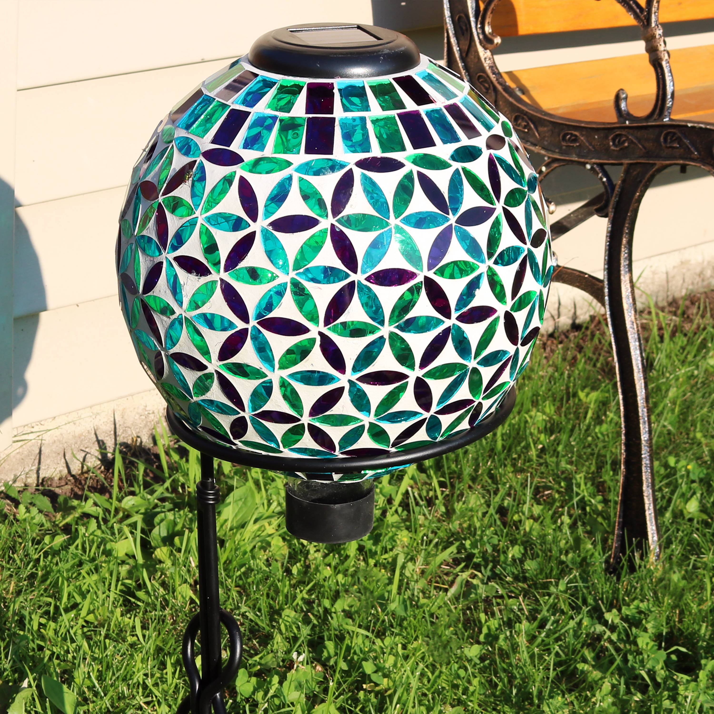 Sunnydaze Glass Mosaic Gazing Globe with Solar Light, Blue Cool Blooms