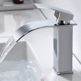 thumbnail image 1 of Grifo de baño moderno con cascada, grifo de lavabo con diseño elegante, grifo mezclador de latón, agua fría y caliente disponible, altura del caño 120 mm, accesorios cromados G 3/8, 1 of 5