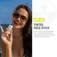 thumbnail image 2 of Tinte facial ultrahidratante Sunscreen Raw Elements SPF30+, 2 of 8