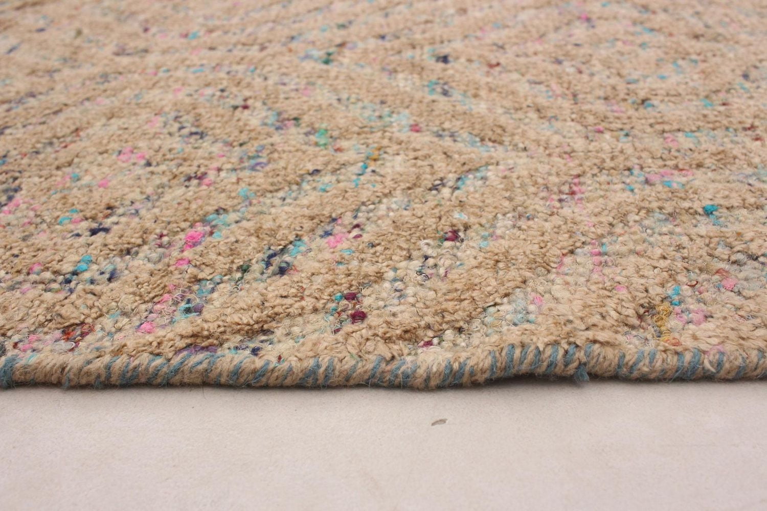 ECARPETGALLERY 5'0" x 7'9" Transitional Sari Silk Hand-knotted Area Rug for Living Room, Dining Room and Bedroom in Yellow