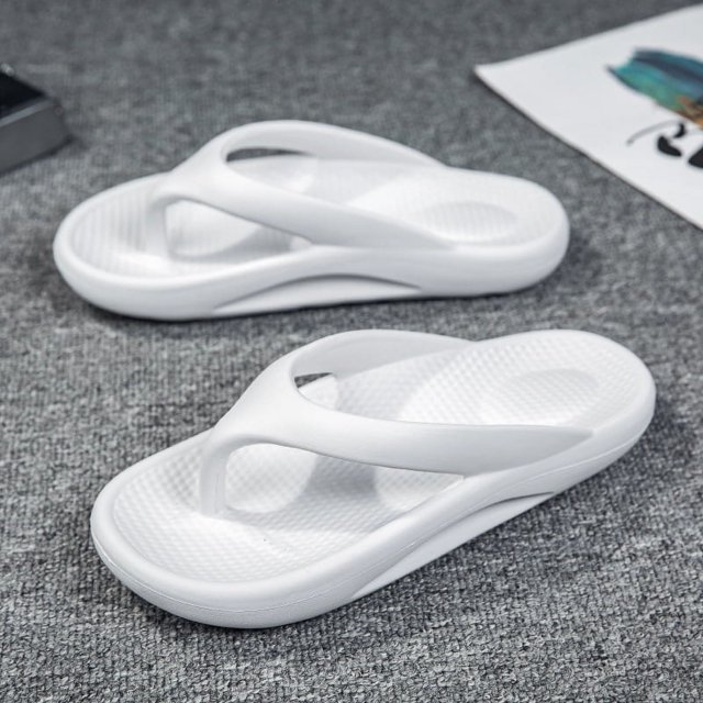 Zapatillas de gran tamaño, chanclas de verano de estilo coreano a la moda para hombre, ropa exterior, suela gruesa, zapatillas de playa de alto rebote para parejas