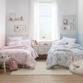 thumbnail image 3 of Set de edredón Laura Ashley Belinda Blue Reversible King, 3 of 9