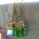 thumbnail image 4 of 2 piezas de pendientes de joya hechos de aleación verde y piedras preciosas artificiales, pendientes colgantes de hilo francés, regalo de joyería para madre, 4 of 5