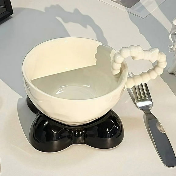 Minimalist Black & White Ceramic Coffee and Tea Mug – 12oz (350ml) – Heart-Shaped Handle, Elegant Gift-Ready Design