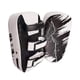 thumbnail image 1 of Guantes de boxeo con escudo para patadas y golpes, guantes de enfoque para puñetazos de MMA, kickboxing y muay blanco, 1 of 8