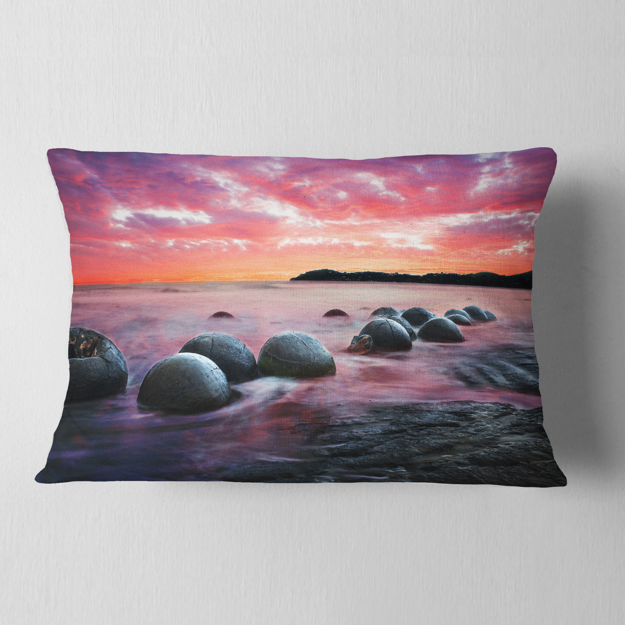 Designart Moeraki Boulders at Sunset - Seashore Photo Throw Pillow - 12x20