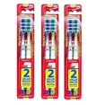 thumbnail image 1 of Colgate Brosse à Dents 2 Ct Double Action Paquet Moyen (3), 1 of 1