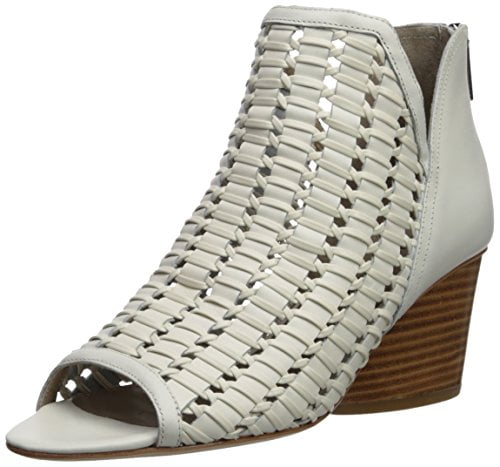 donald j pliner wedge heels