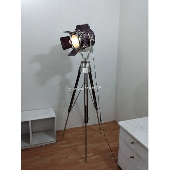THOR INSTRUMENTS Hollywood Studio Floor Lamp Nautical Spot Studio Grey Tripod Floor Lamps Search Light Rustic Vintage Home Decor Gifts
