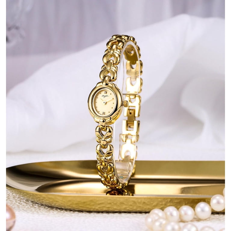 Elegant Women display picture 2
