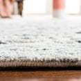 thumbnail image 4 of SAFAVIEH Trace Donna Floral Area Rug, Ivory/Charcoal, 8' x 10', 4 of 8
