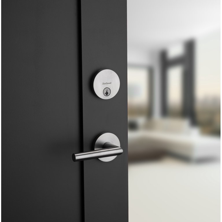 Kwikset Milan Lever with Round Rose Passage in Satin Chrome