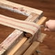 thumbnail image 4 of Juego Herramientas para Tapicería: Cinta Arpillera 8,9 cm (3,5 Pulgadas) y 9,5 M (10 Yardas), Madera, Tachuelas para Tapicería Sillas, Kit Reparación Muebles Artesanales., 4 of 5