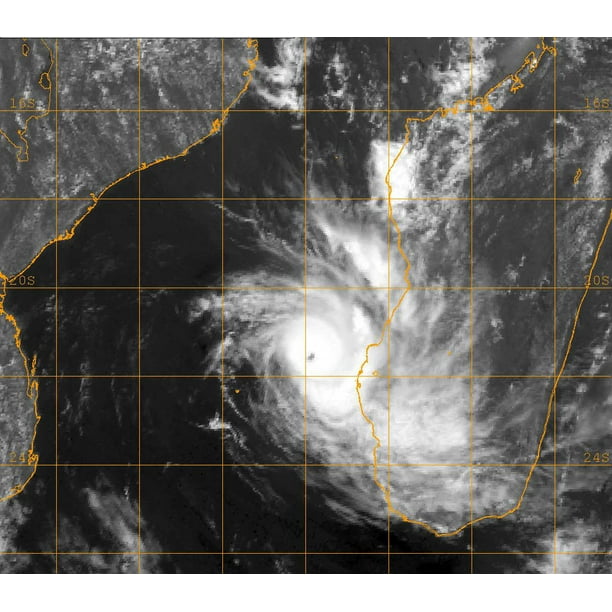 Intense Tropical Cyclone Ernest on January 22, 2005.-20 ...