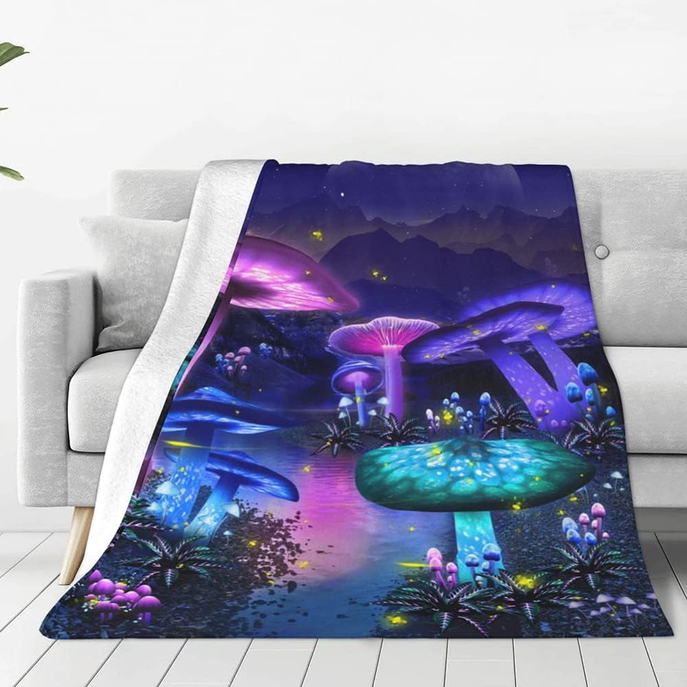 Mushroom Blanket, Mushroom Gifts for Women, Mushroom Decor Wonderland Gifts for Mushroom Lovers Soft Fleece Flannel Plush Mushroom Throw Blanket for Couch Bedding Living Room 60" X 50"