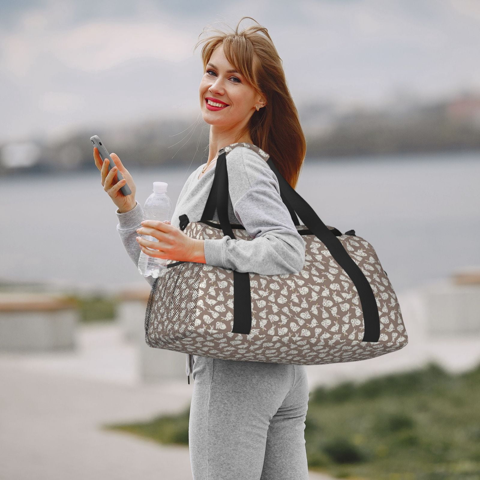 Fuzoiu Cute Rabbit Print Travel Duffle Bag,Carry On Tote Bags,Duffel Bag,Sport Gym Bag, Hospital Bag for Labor and Delivery, Overnight Bag,Luggage Bag