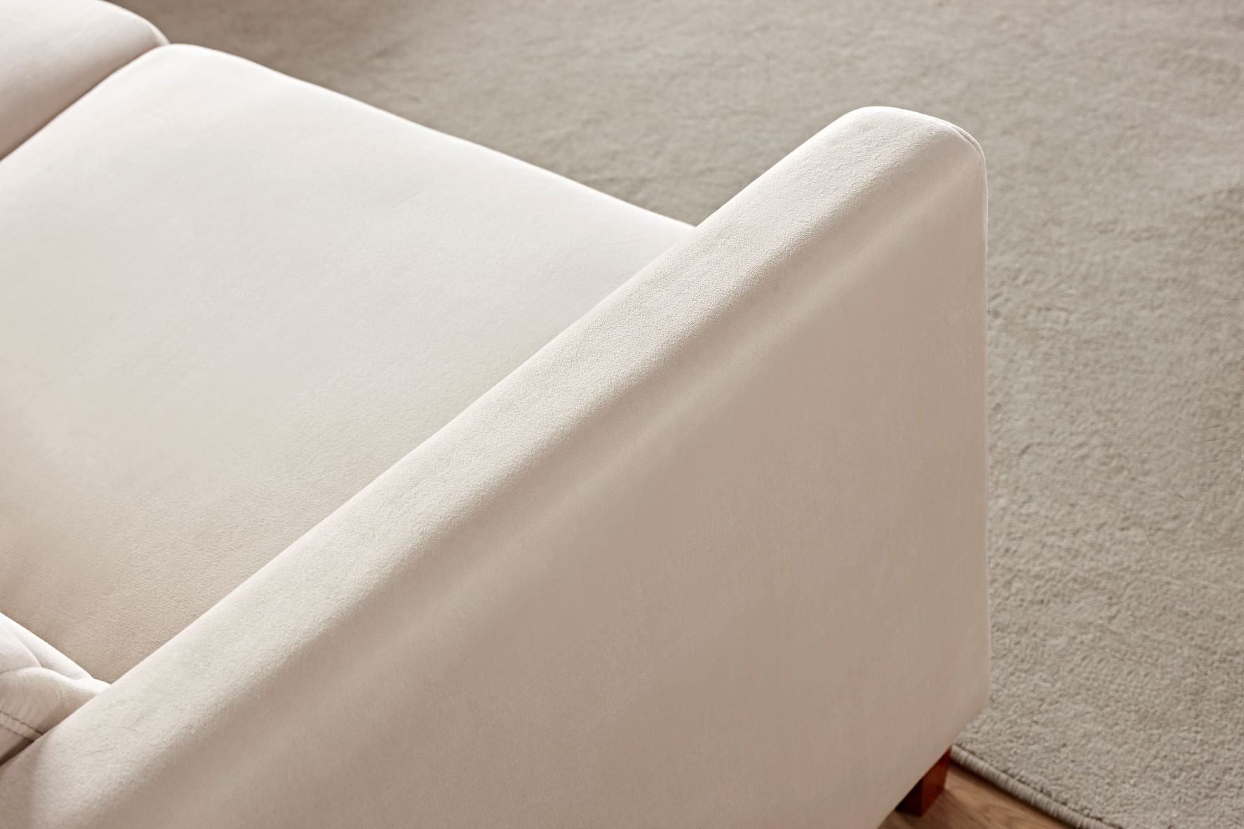 Uspridefurniture Cendejas 59'' Velvet Square Arm Loveseat -Beige