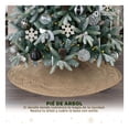 thumbnail image 2 of Pie de Árbol de Navidad Tejido Tipo Lana, Falda para Pino Navideño Esquimal (Khaki), 2 of 6