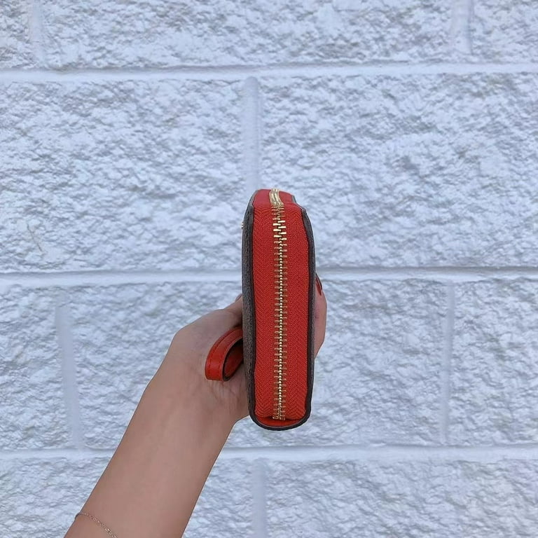 Michael Kors Womens Jet Set Large Continental Zip Around Wallet