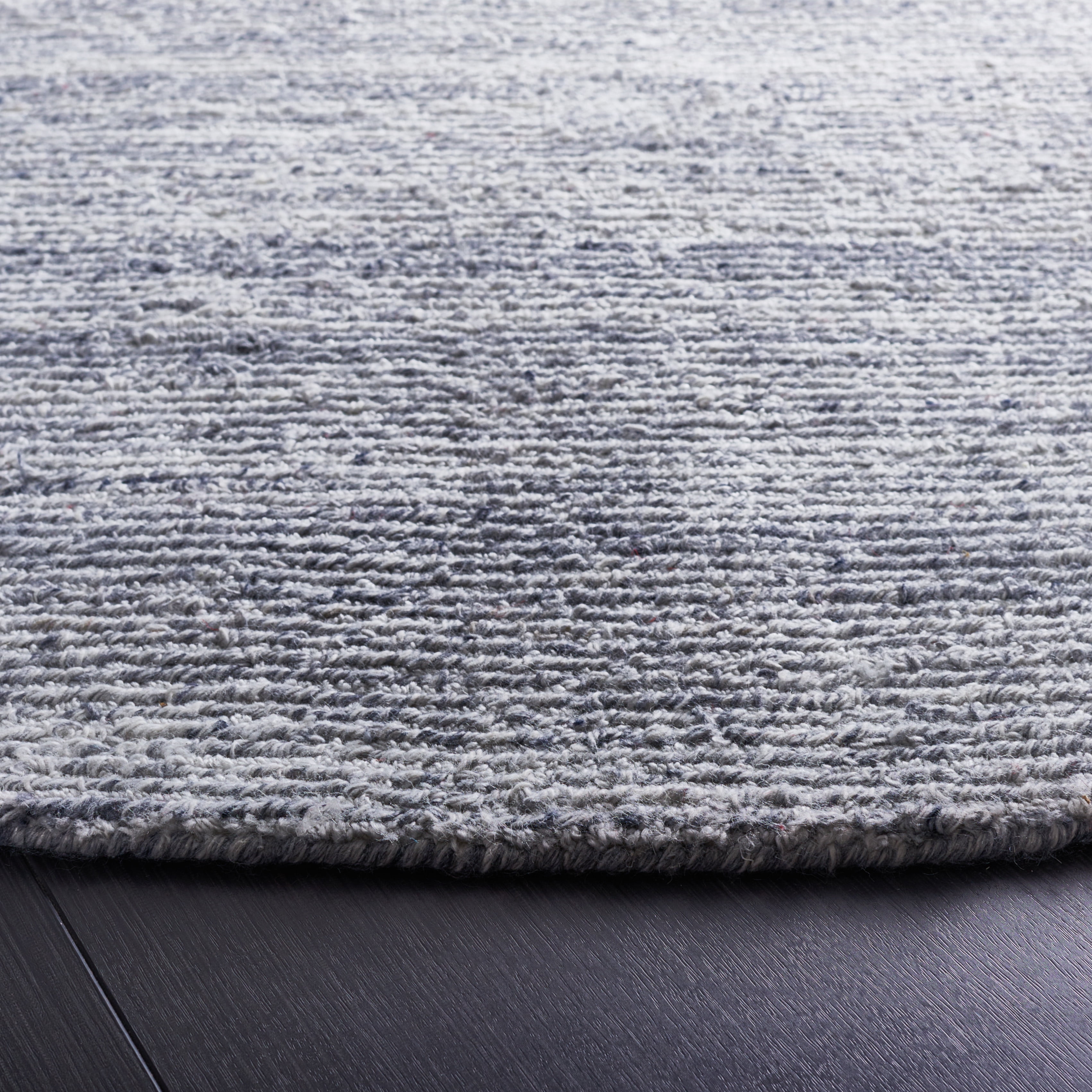 Safavieh Mirage Lecia Striped Polyester Area Rug, Blue/Ivory, 6' x 6' Round