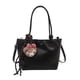 thumbnail image 5 of Bolsos de gran valor para mujer, otoño e invierno, retro, versátil, 2025, nuevo bolso bandolera informal para mujer, bolso bandolera portátil., 5 of 5