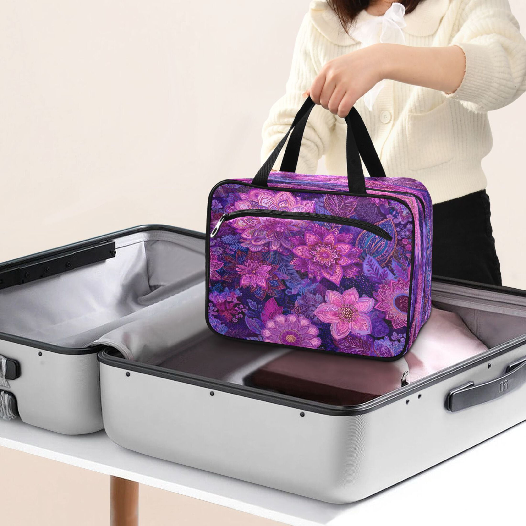 Travel Hanging Toiletry Bag with 4 Zipped Compartments Waterproof Makeup Accessories Spacious Cosmetic Bag Lavender Bohemian Pattern Large