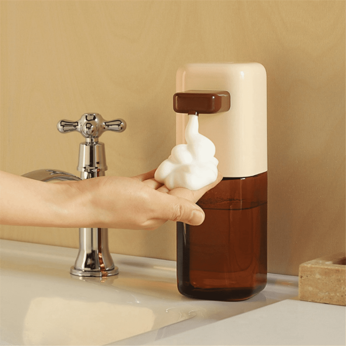 Automatic Inductive Soap Dispenser Foam Washing Phone Smart Hand Washing Soap Dispenser Alcohol Disp ABS
