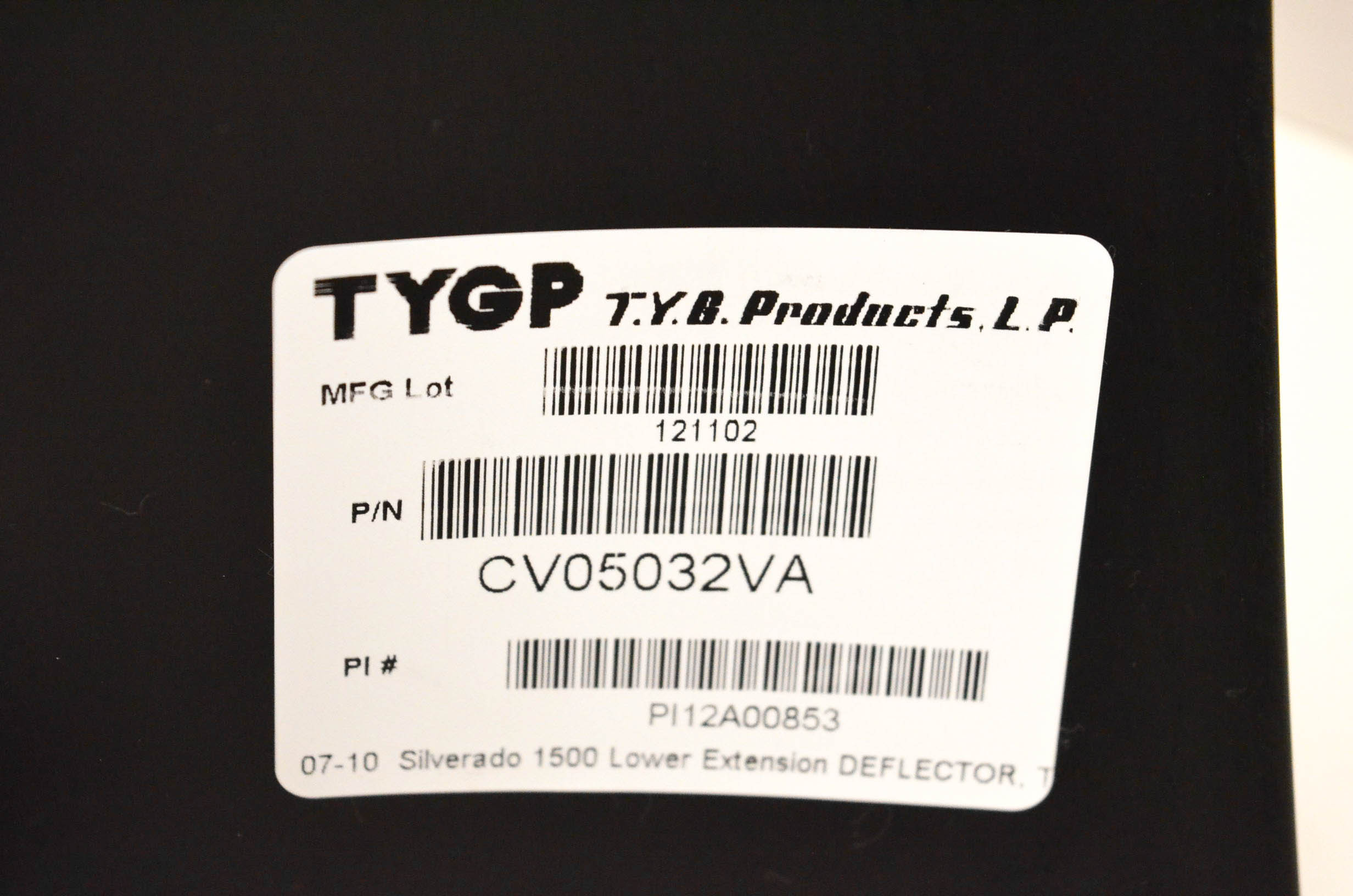 TYG Products CV05032VA Front Lower Valance NOS - image 3 of 3