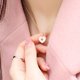 thumbnail image 4 of Collar de mujer Peach Sweetheart Shell - Oro ER, 4 of 5